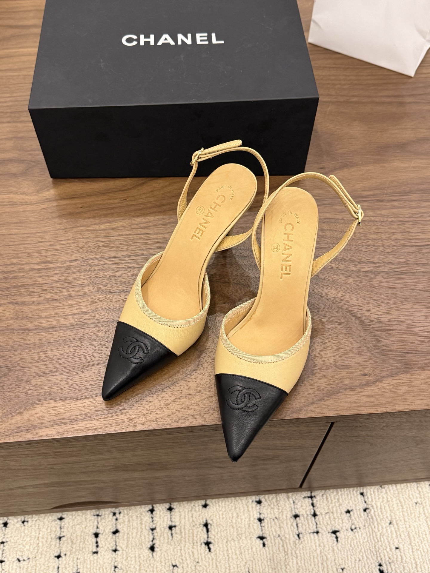 Women's high heels